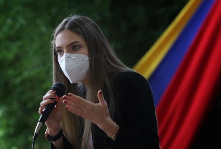 Fabiana Rosales llamó a respaldar la Consulta Popular y rechazar el fraude electoral del régimen