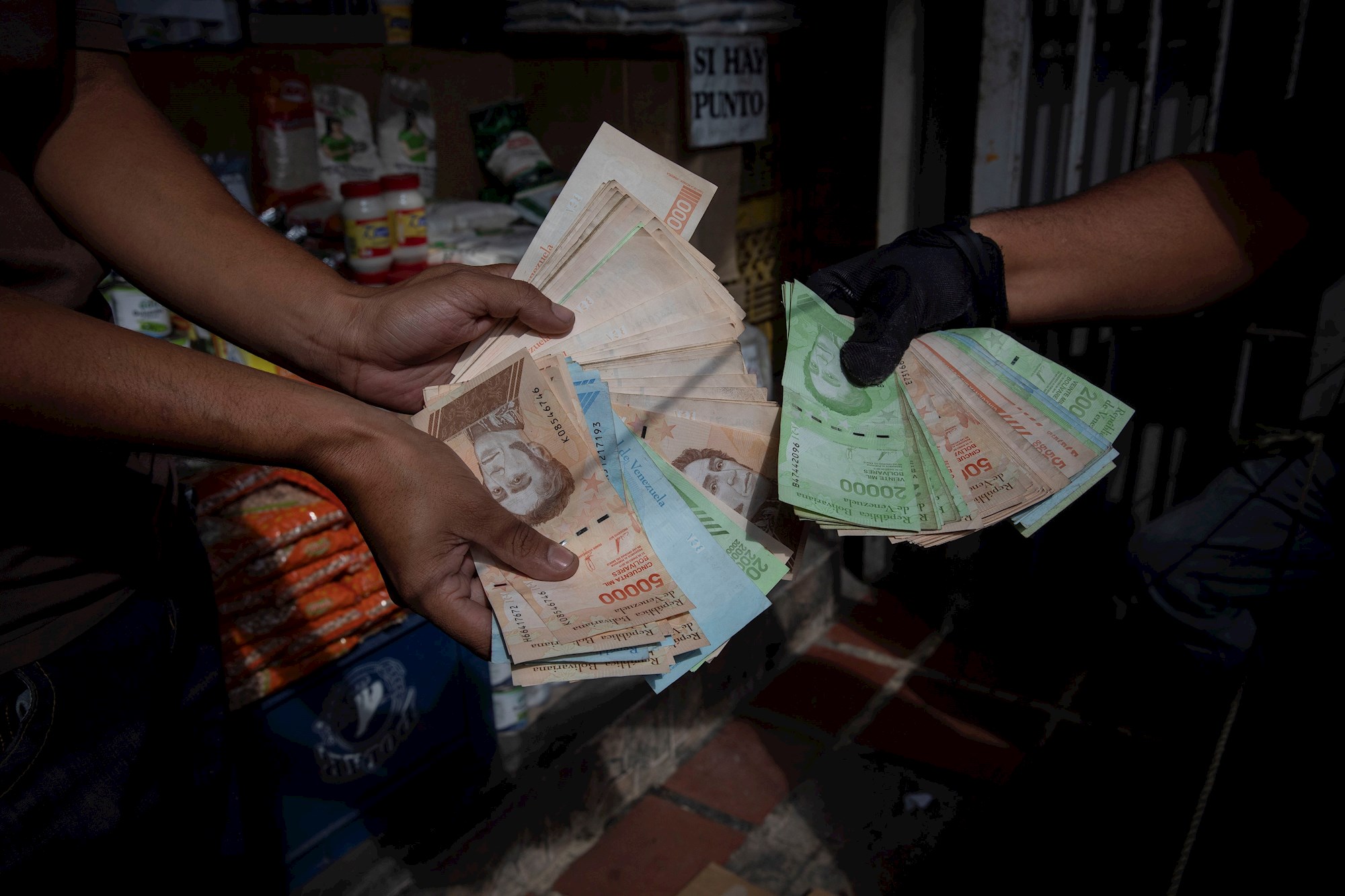 ¿Podría Venezuela volver a vivir un proceso hiperinflacionario en 2023?