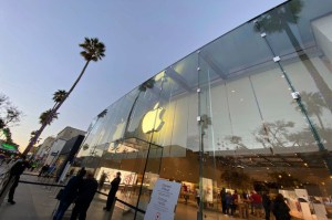 Apple cerrará todas las tiendas de California ante el aumento de contagios por Covid-19