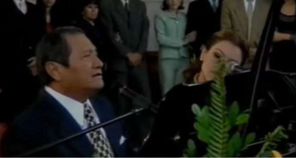 El día que Armando Manzanero salió en la novela de “Betty, la fea” (Videos)