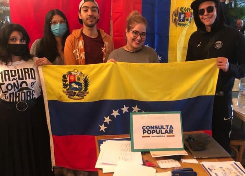 Los venezolanos en Marruecos también le dijeron “SÍ” a la Consulta Popular #12Dic