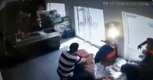 Terror en Zulia: Comercio fue atacado por delincuentes con una granada fragmentaria (Video)