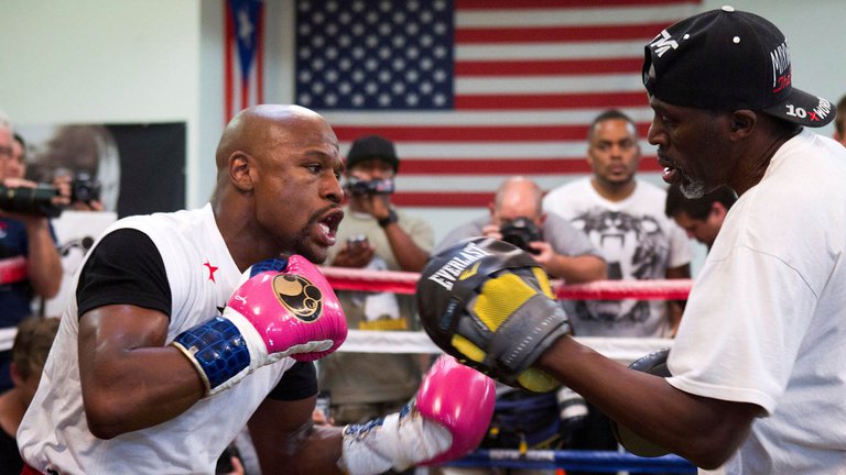 Floyd Mayweather confirmó su regreso al boxeo: ¿Cuándo será la pelea y quién es su rival?