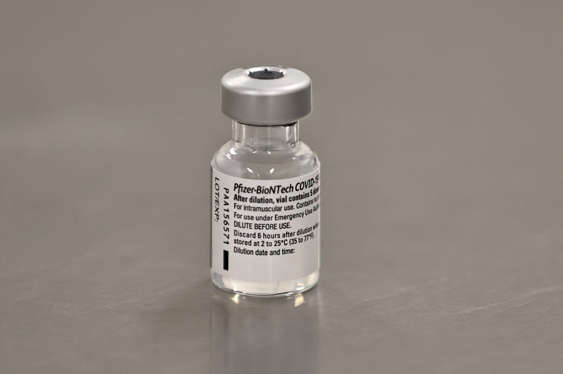BioNTech comienza a producir vacuna en laboratorios de Alemania