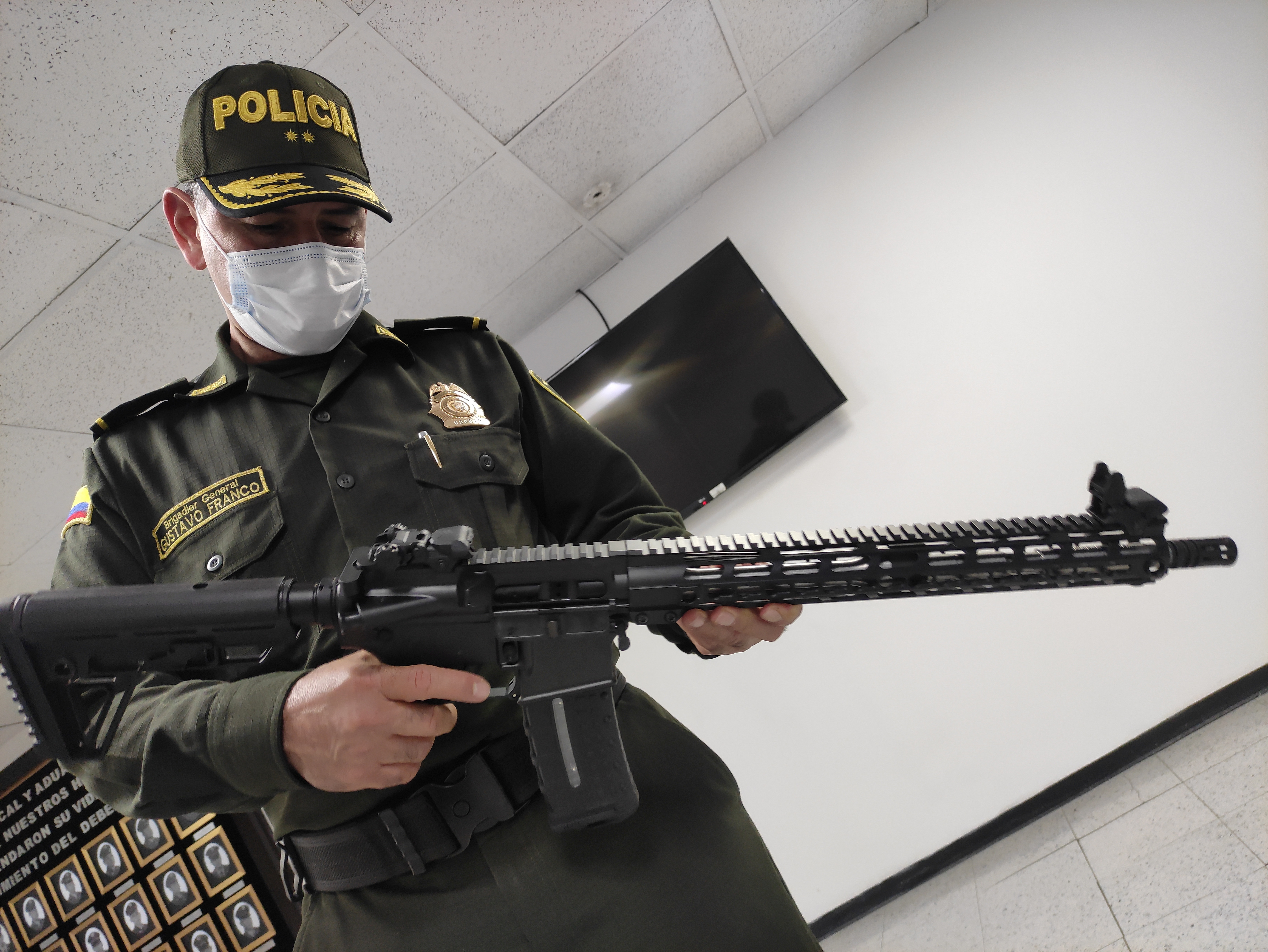 Fusiles incautados en Colombia tenían como destino las redes del ELN en Venezuela