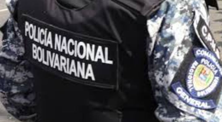 Alias “Comelón”, colombiano detenido con posesión de un arma policial en Apure