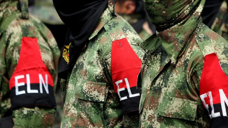 Denuncian que emisoras del ELN siguen operando en territorio venezolano ante la vista gorda del régimen