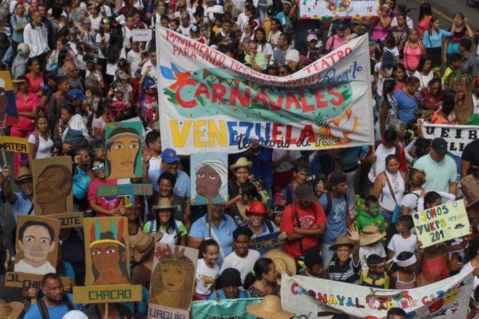 Infectólogos venezolanos recomiendan celebrar el Carnaval en casa y usar el tapaboca