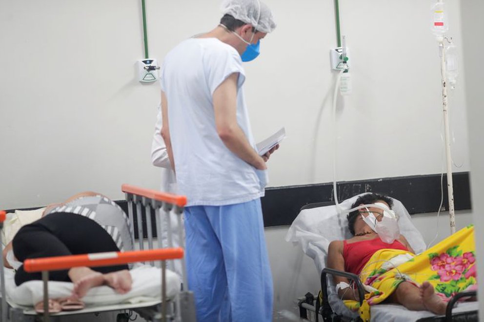 Brasil registró su menor número de muertes y de casos de Covid-19 en meses