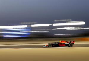 Fernando Alonso se retiró del GP de Baréin por un problema en los frenos de su monoplaza