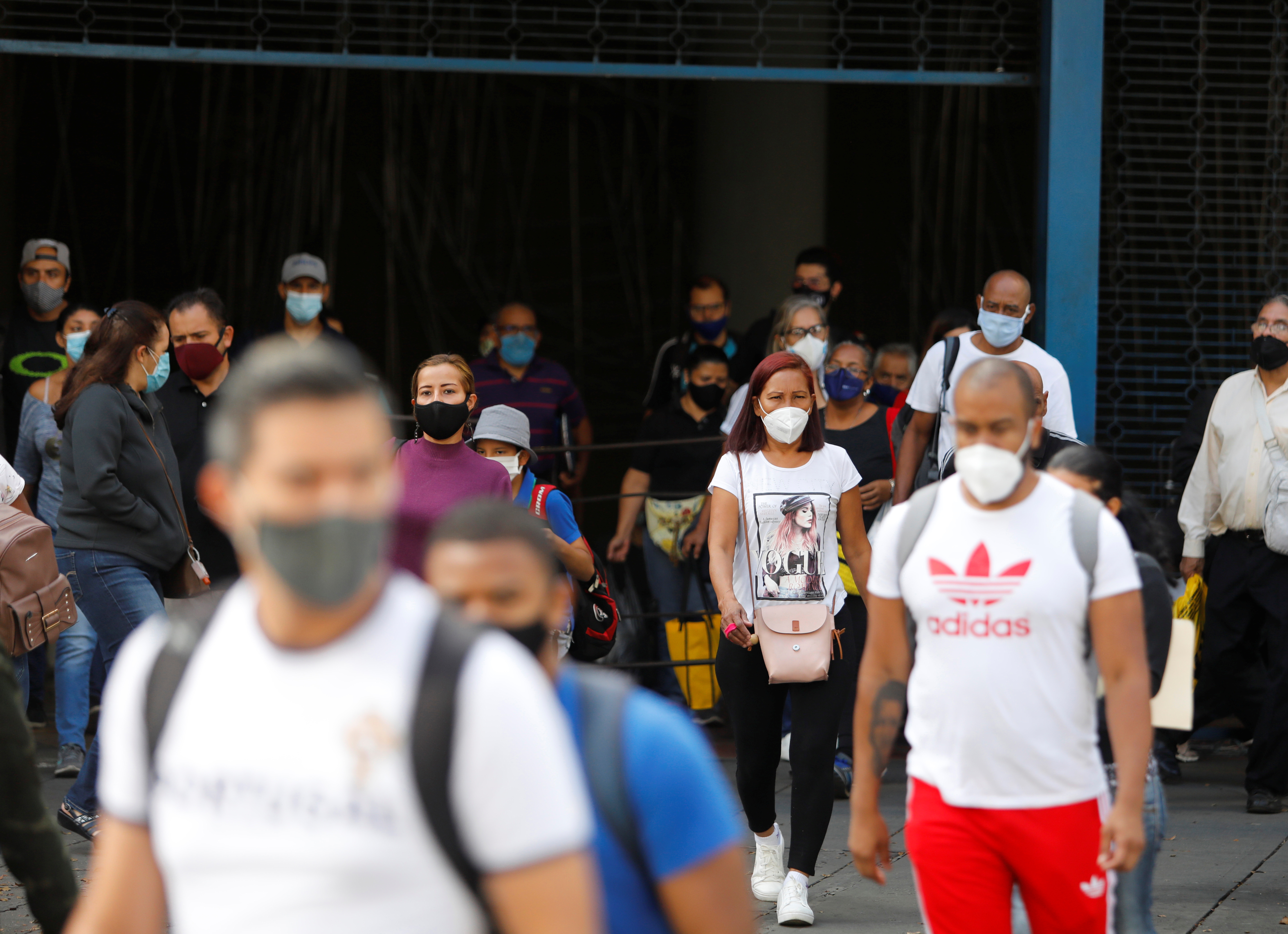 La pandemia acercó a Venezuela a los 220 mil contagios en plena crisis sanitaria