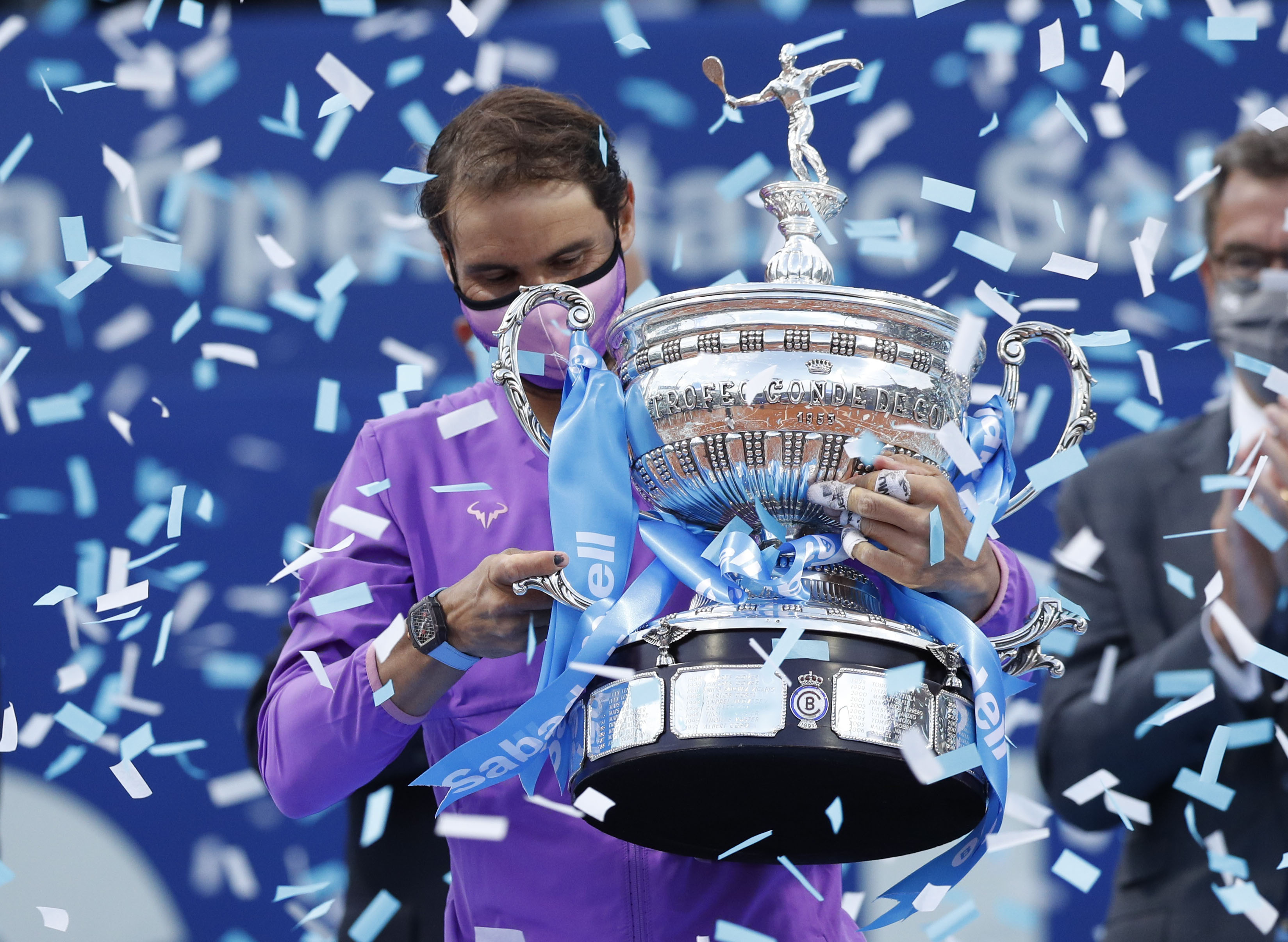 Rafael Nadal gana a Stefanos Tsitsipas y conquista 12º título en Barcelona