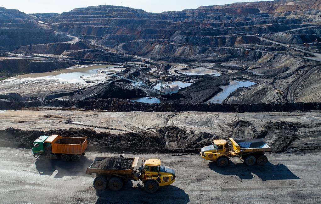 A contravía con preservar el ambiente: Putin apuesta por el futuro del carbón e invierte a lo grande