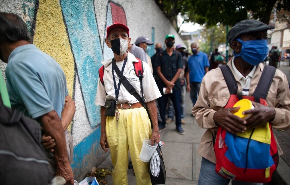 Venezuela continúa en su modelo intermitente de “cuarentena radical” (Video)