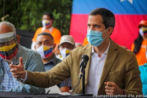 Guaidó calificó de “grito desesperado” el llamado de Maduro a los inversores internacionales