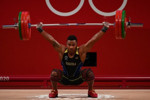 ¡ORGULLO NACIONAL! Julio Mayora se consagra con la plata para Venezuela en halterofilia olímpica
