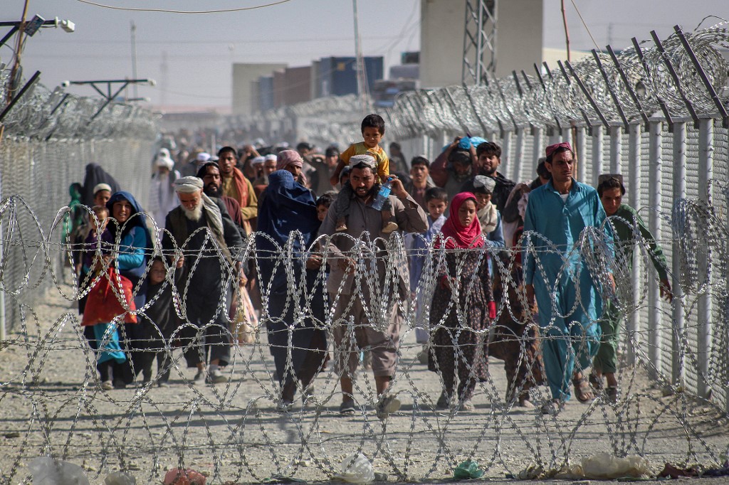 ONU espera hasta medio millón de refugiados afganos adicionales en 2021
