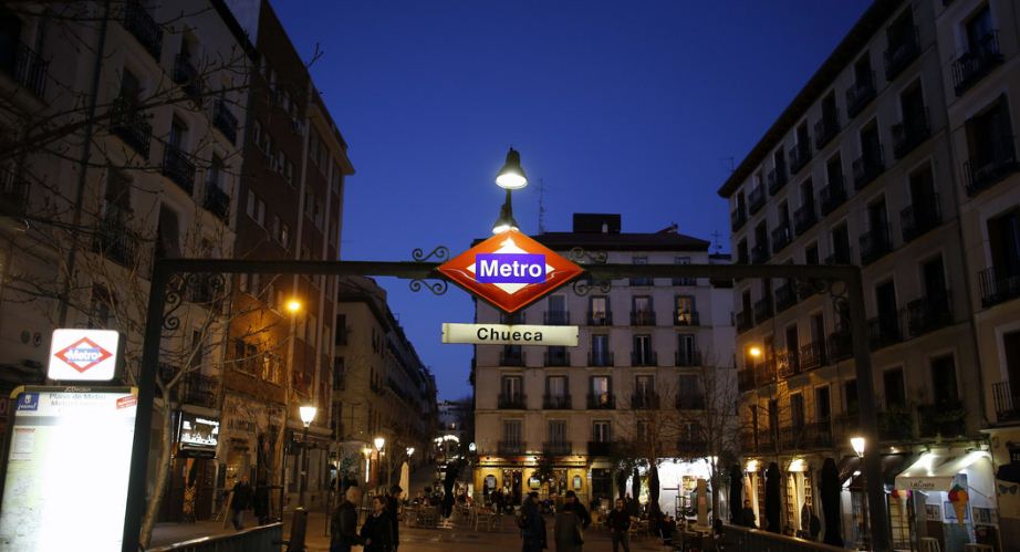 Entró a robar en una oficina del metro de Madrid y se quedó atrapado en el conducto de ventilación