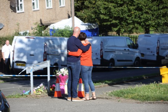 El misterioso crimen que conmociona a Inglaterra: Tres niños y una madre fueron asesinados durante una pijamada