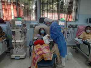 ¡Entre la vida y la muerte! Unos 250 pacientes renales exigen reactivación del programa de trasplantes en Táchira