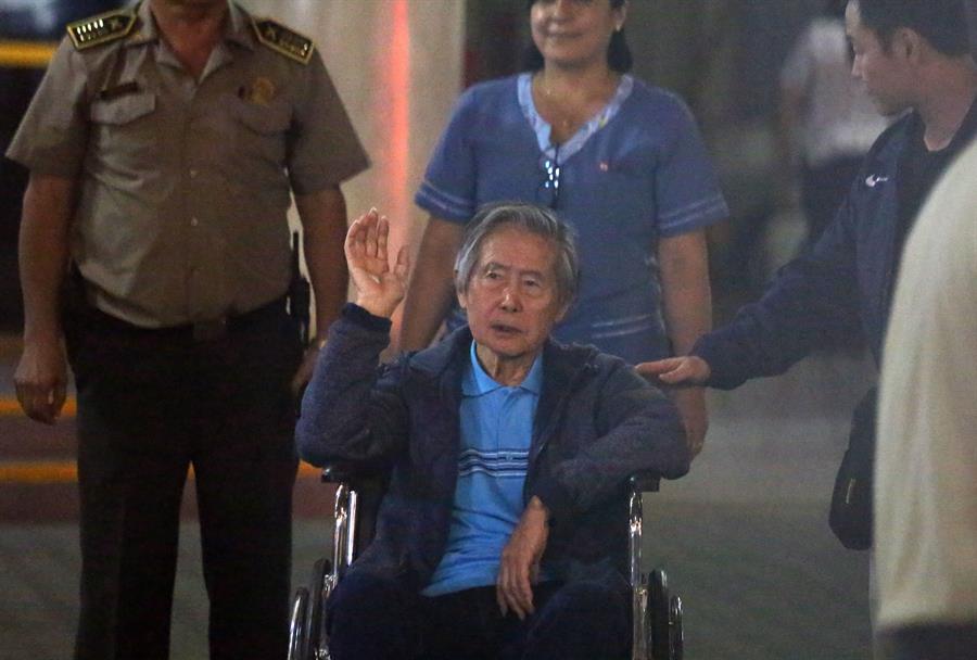 Fujimori salió del quirófano tras recibir cateterismo por obstrucción en su corazón