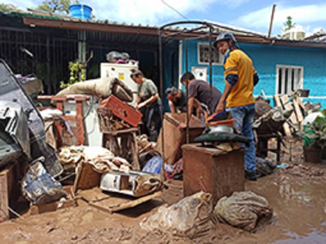 Al menos 20 familias afectadas y daños materiales por inundaciones en Táchira
