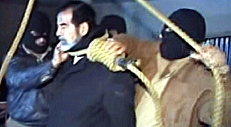 “Alah Akbar”: las últimas palabras de Saddam Hussein antes de morir en la horca, hace 15 años