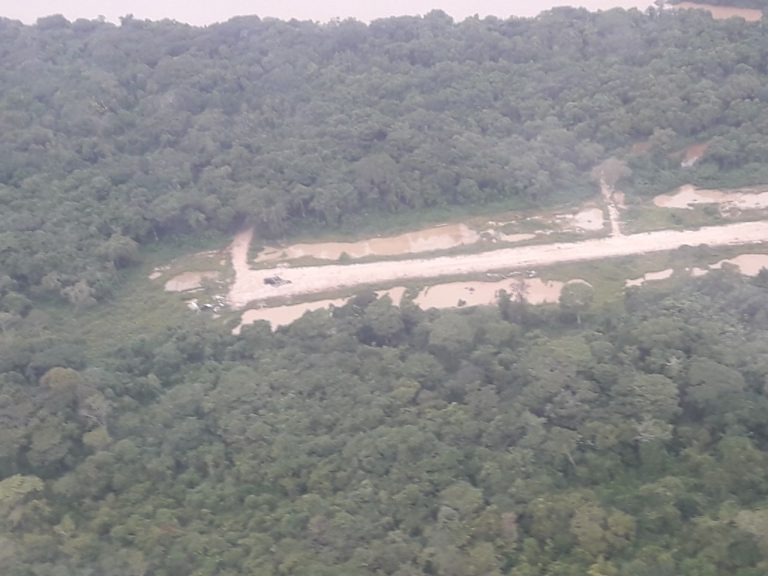 Ceofanb “neutralizó” un avión de presuntos narcotraficantes colombianos