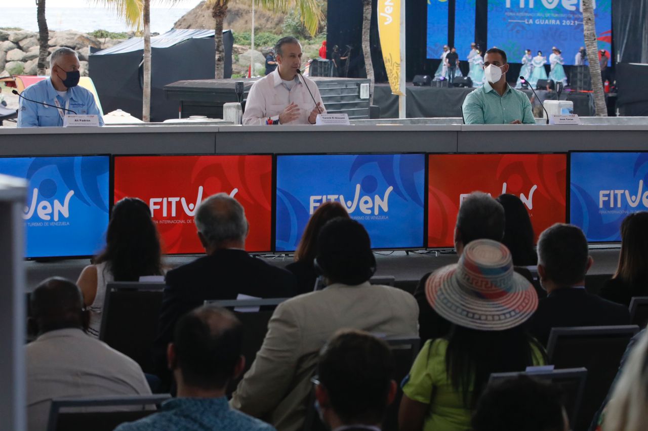Tareck El Aissami volvió a aparecer en público para inaugurar la FitVen 2021 (FOTOS)