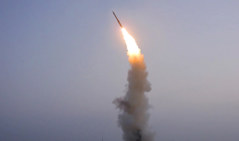 EEUU tacha de “amenaza para la comunidad internacional” el lanzamiento de un misil norcoreano