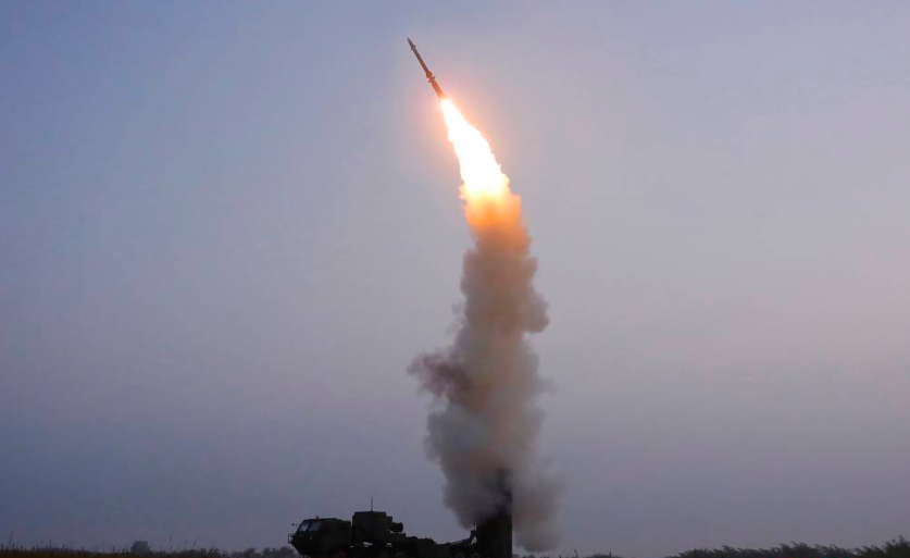EEUU sanciona a cinco funcionarios norcoreanos tras el lanzamiento de misiles