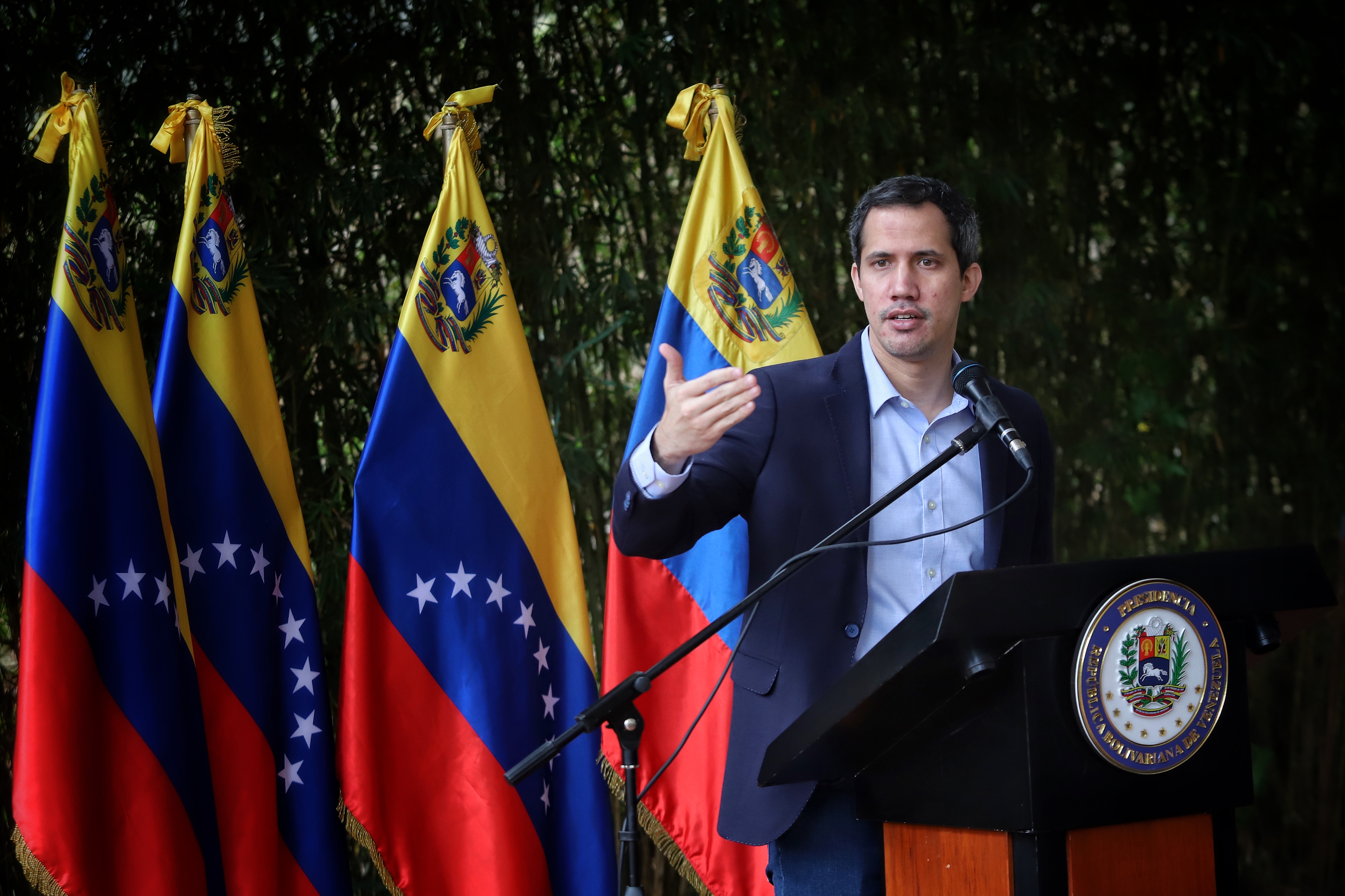 Guaidó agradeció apoyo de EEUU por la democracia de Venezuela tras hablar con Biden