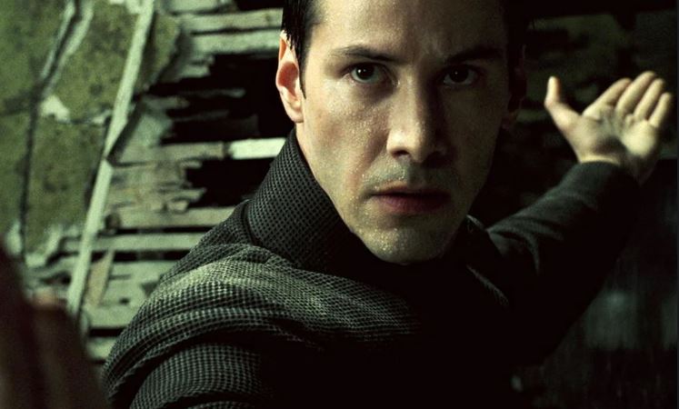 ¿Por qué Keanu Reeves donó el 70% del salario que recibió en “Matrix”?