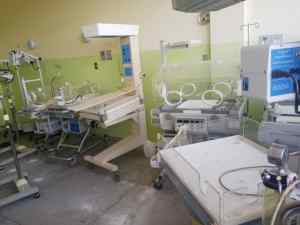 Área de neonatología del hospital de El Tigre: un cementerio de incubadoras que se inunda cada vez que llueve