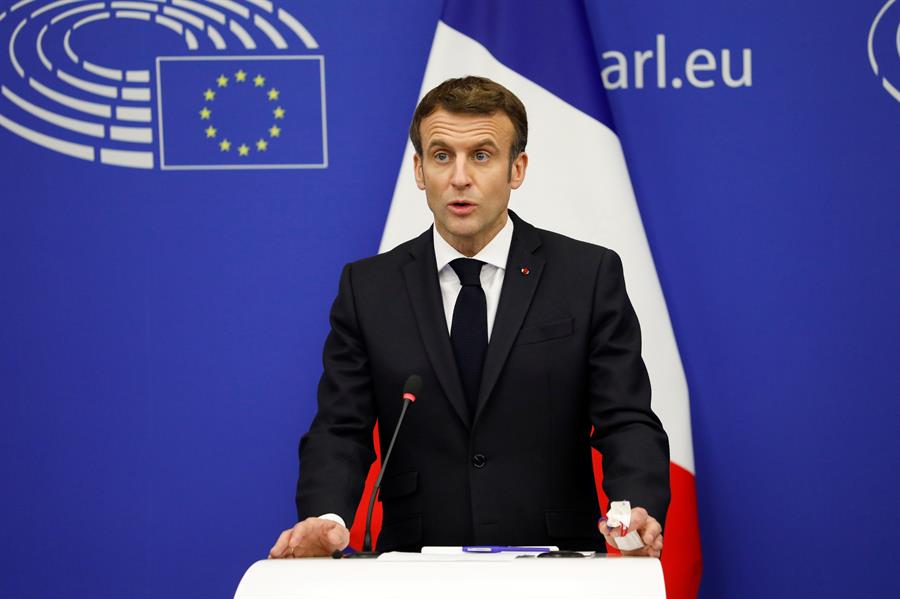 Macron pidió sanciones europeas contra Rusia por amenaza a soberanía de Ucrania