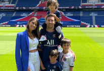 La vida cotidiana de Messi en París: Paseos, cenas familiares y gestos con empleados del PSG