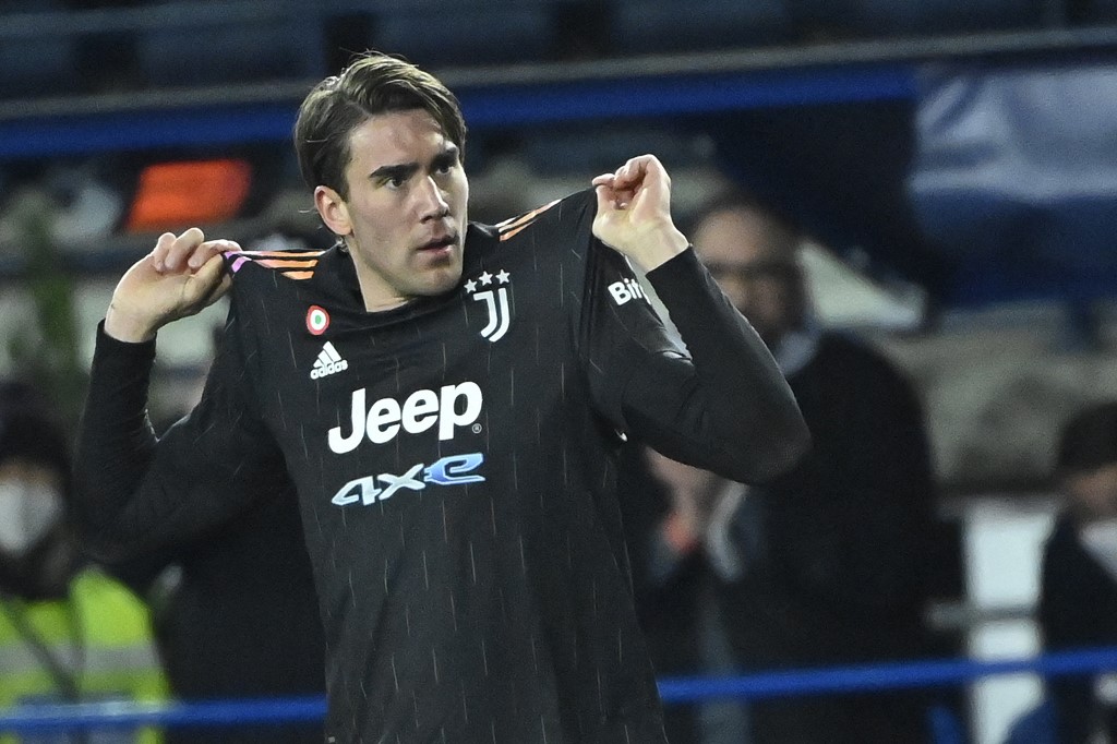 Doblete de Vlahovic le salvó el pellejo a la Juventus ante un Empoli molesto