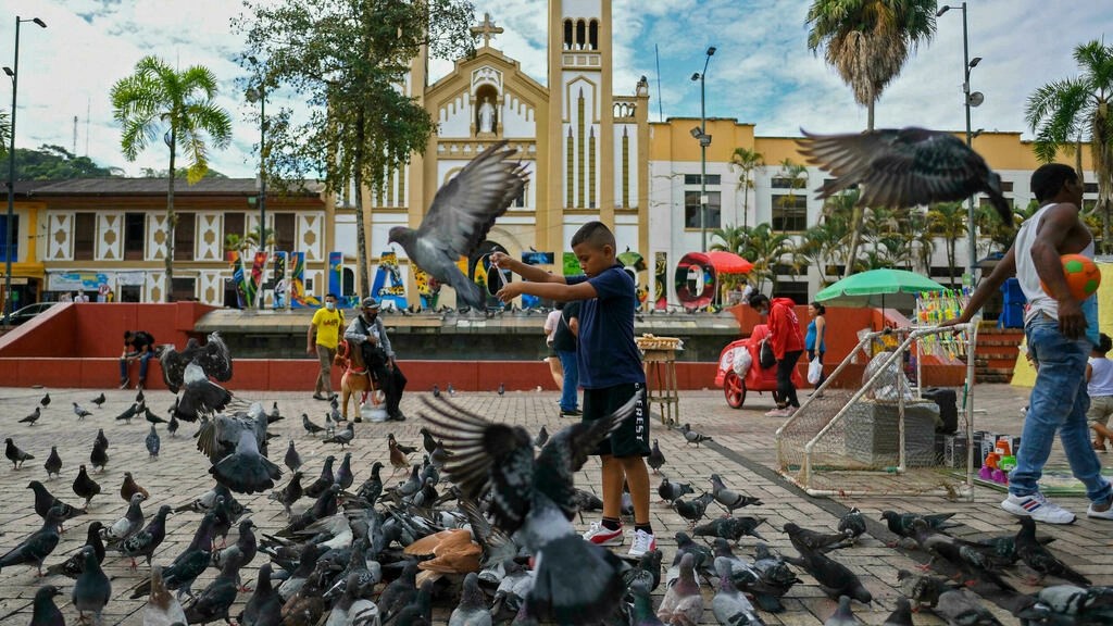Las devotas católicas que destaparon la red de sacerdotes pederastas en Colombia
