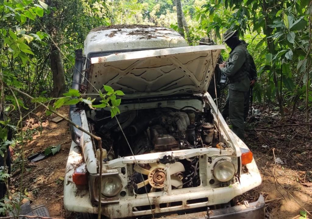 Fanb detonó “carros bomba” durante desmantelamiento de narcocampamento en Apure (Videos)