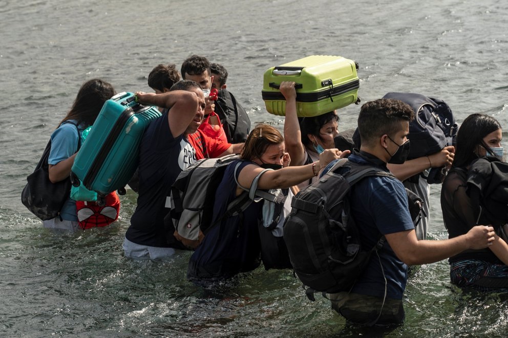 Legítima AN rechazó la situación que viven los venezolanos forzados a migrar por el régimen de Maduro