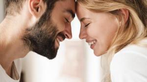 ¿Existe el amor a primera vista, según la ciencia?