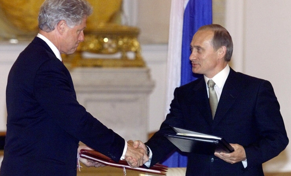 El día en que Putin le imploró a Clinton que Rusia se uniera a la Otan