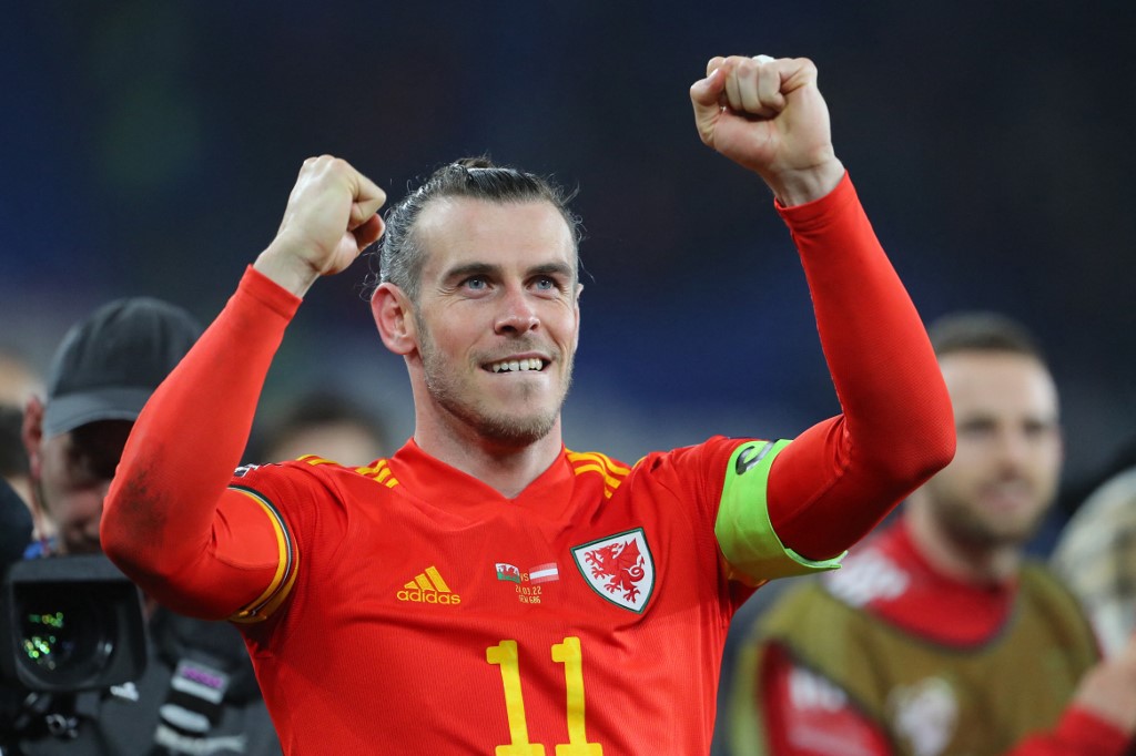 Doblete de Gareth Bale llevó a Gales a la final del repechaje mundialista