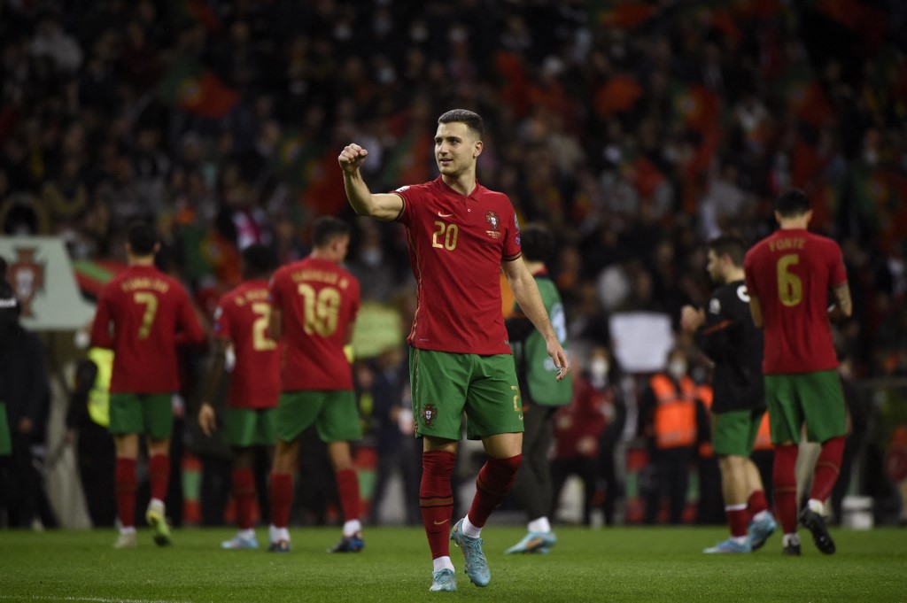 Portugal sufrió ante Turquía y se jugará el boleto a Qatar contra Macedonia del Norte