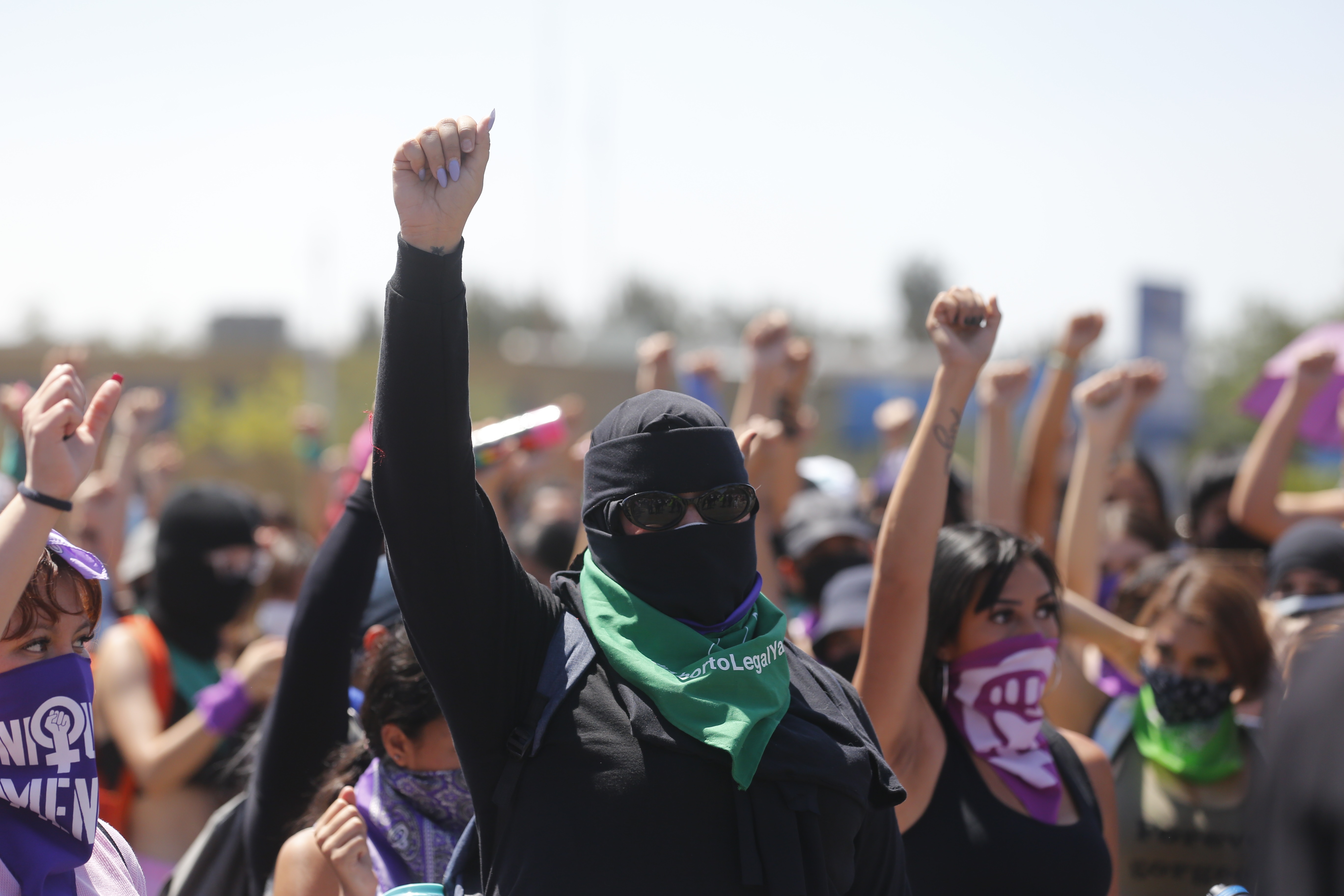 Al menos 12 mujeres heridas en la marcha del #8Mar en Ciudad de México
