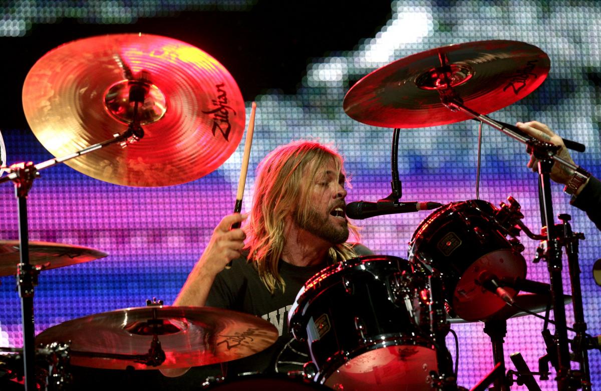 Leyendas del rock rinden homenaje a Taylor Hawkins, baterista de Foo Fighters fallecido a los 50 años