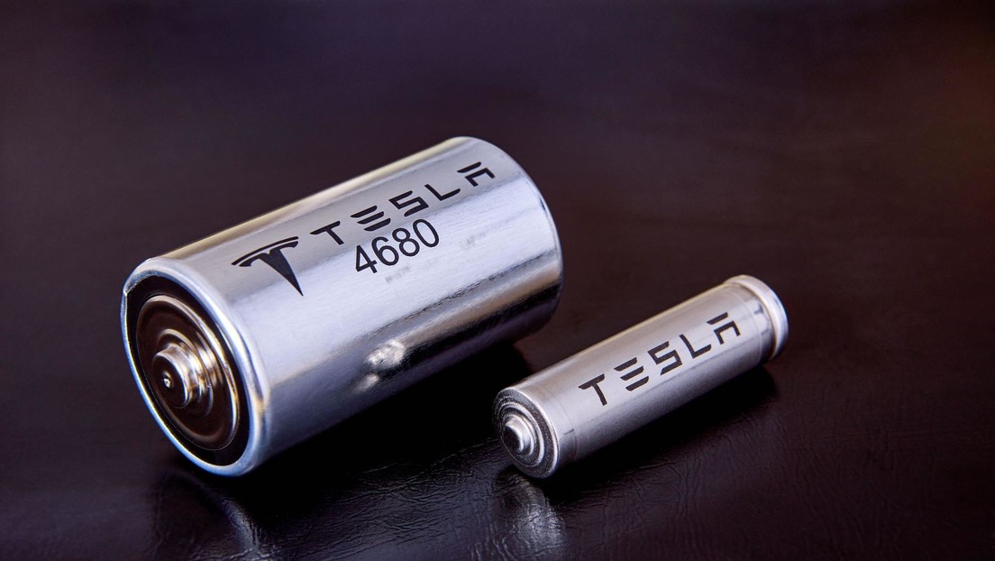 Tesla estaría trabajando en una nueva celda de batería más eficiente y respetuosa con el medio ambiente