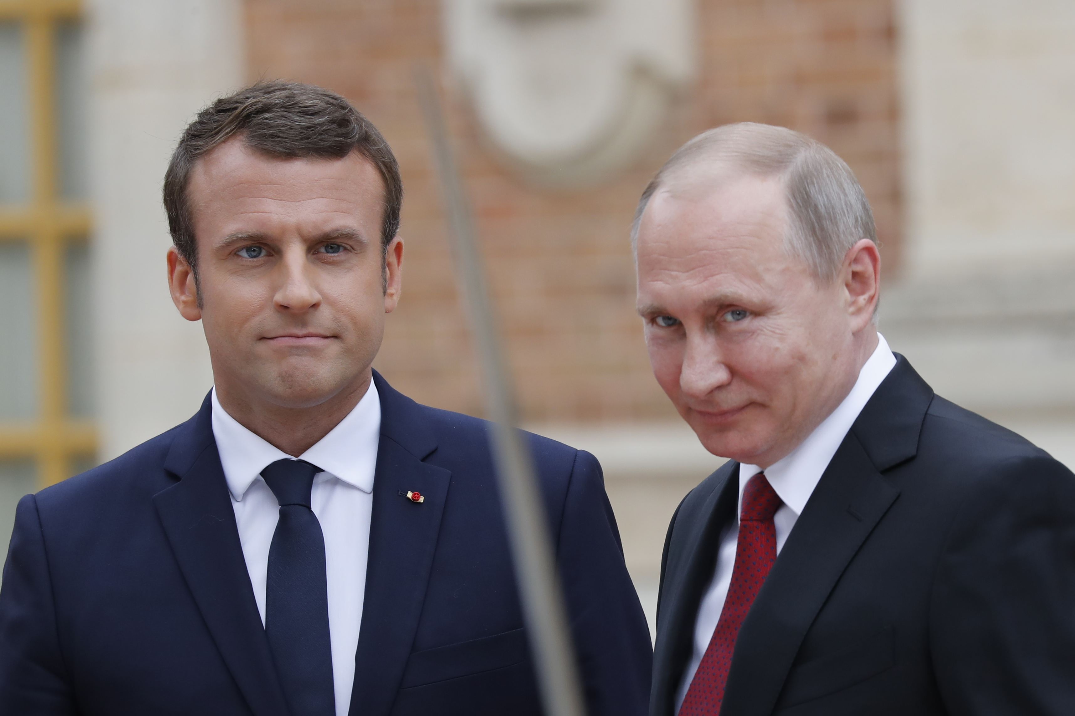 Moscú critica la publicación del contenido de una conversación entre Macron y Putin