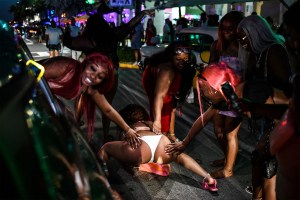 ¡Sigue la fiesta! Suspenden toque de queda en Miami Beach tras tiroteos durante spring break