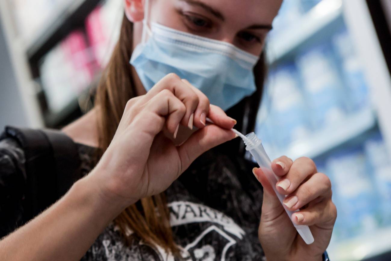 La sanidad de Inglaterra deja de ofrecer test de coronavirus gratuitos